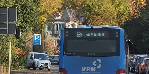 Barrierefrei in den Bus: Ausbau der „Blumenstraße Nord“