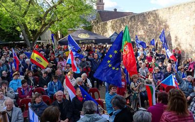 „Stimmen für Europa“