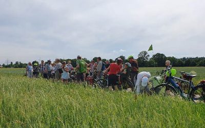 Mit dem Fahrrad in die Feldflur