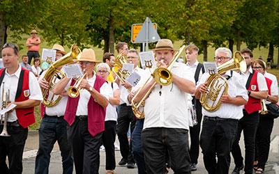 Landesfestumzug der Heimattage wird kunterbunt