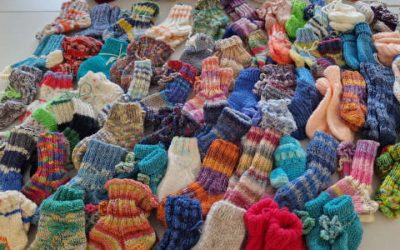 Strickerrinnen des Stadtseniorenrats waren wieder fleißig