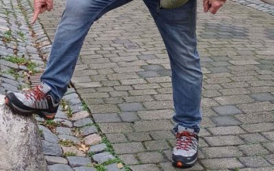 Zum Stein des Anstoßes