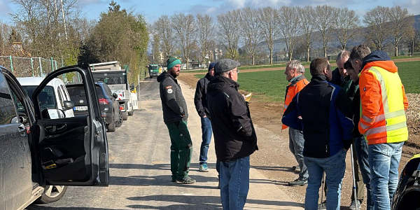Freie Fahrt auf dem Dammweg