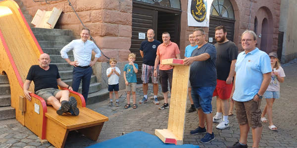 Das Ehrenamt rettet die Rutsche
