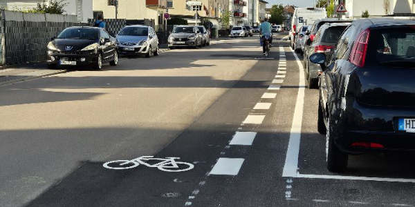 Mehr Sicherheit für Radfahrer in der Händelstraße